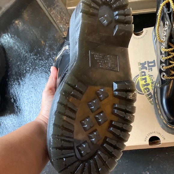 SOLD - Picture 3 of 4